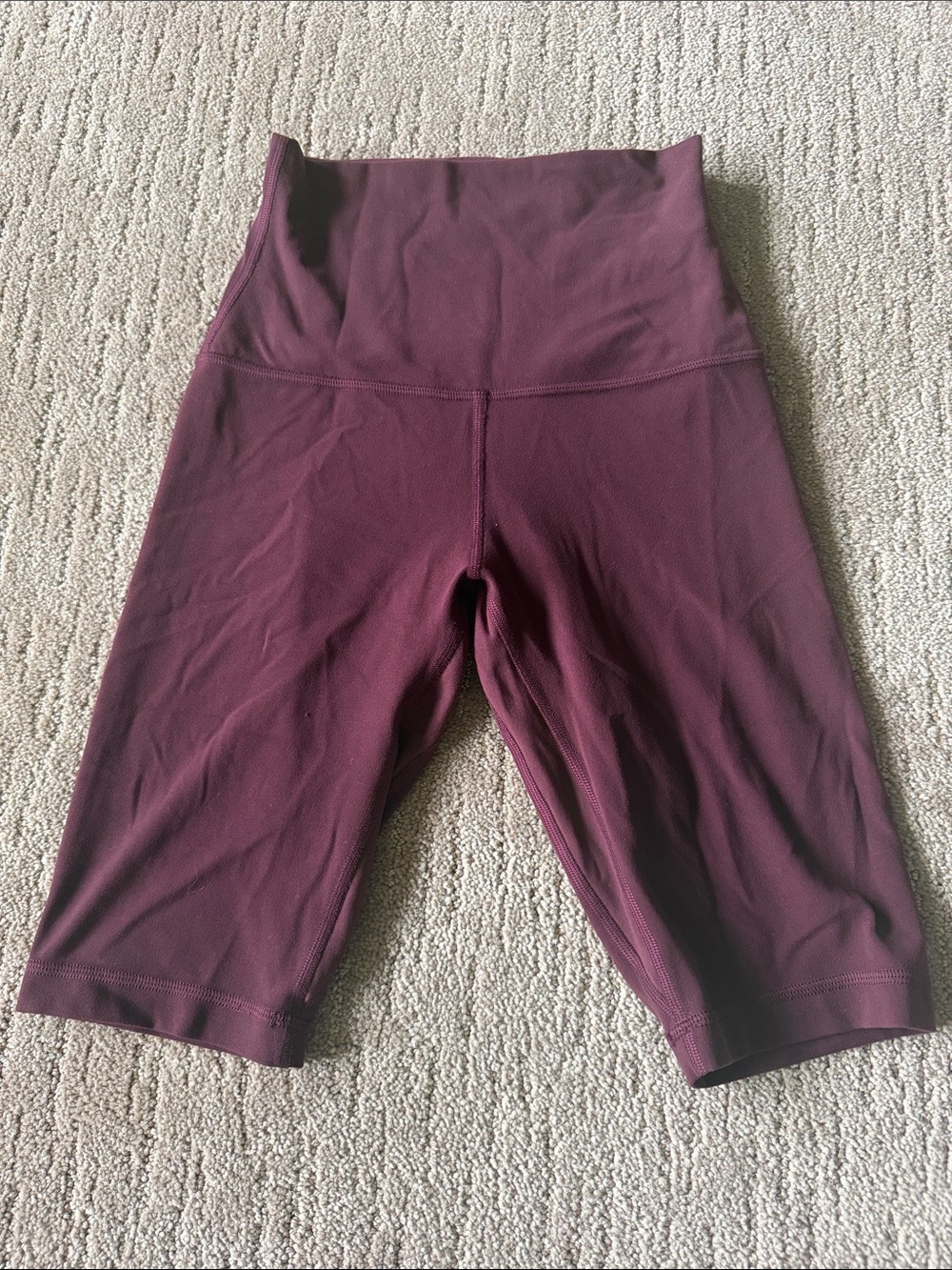 Lululemon High-Rise Women's Bike Shorts in Deep Plum size 4